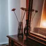 Maison Marie-Astrid, Guest House , Suite Avec Balneo Privee 3* بوردو