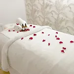 ゲストハウス Maison Marie-Astrid, Guest House , Suite Avec Balneo Privee