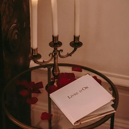 Maison Marie-astrid, Avec Balneo Privee Guest house